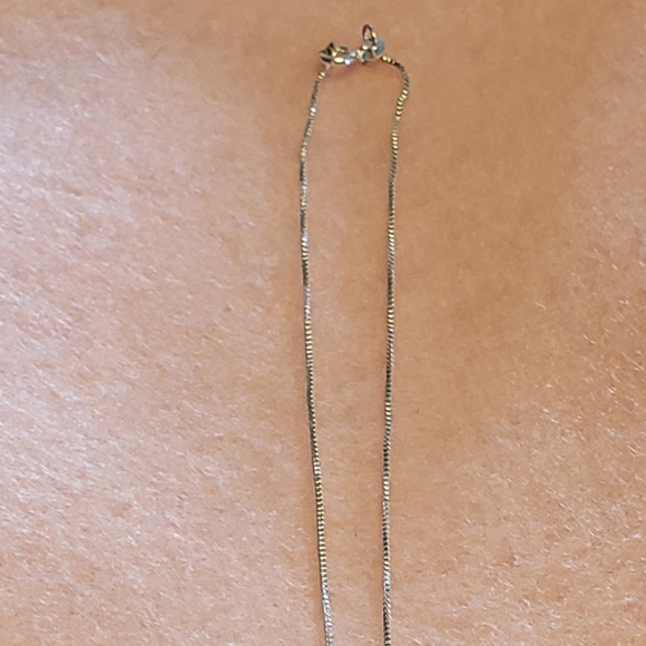 Pink Garnet, Pearl & Crystal Necklace on Silver Chain - Picture 10 of 12